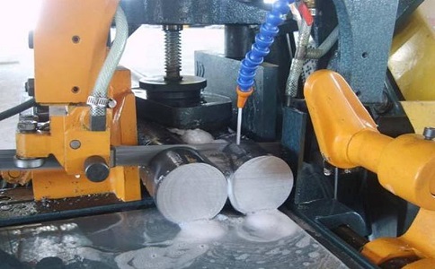 宜黄卧式带锯床的送料方式有哪几种？